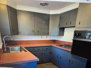 11 Eddy St in Sudbury, MA - Building Photo - Building Photo