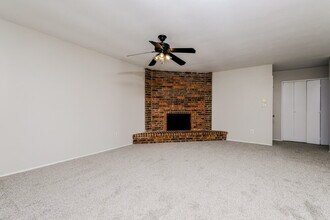 7317 Knight Dr in The Colony, TX - Building Photo - Building Photo