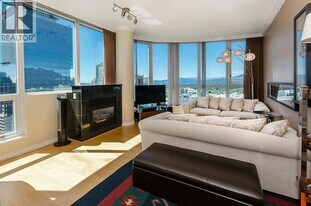 1111 W Pender St in Vancouver, BC - Building Photo