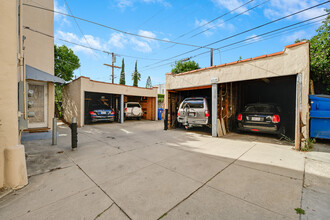 6133 Orange St in Los Angeles, CA - Building Photo - Building Photo