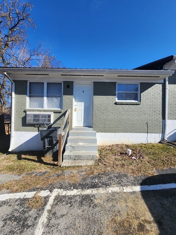 1609 Texas Ave in Cookeville, TN - Building Photo - Building Photo