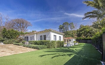 1720 Coldwater Canyon Dr in Beverly Hills, CA - Building Photo - Building Photo