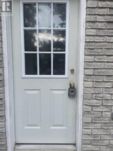 82 Henderson Dr in Aurora, ON - Building Photo - Building Photo