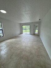 747 Pineville Ln in Lakeland, FL - Building Photo - Building Photo