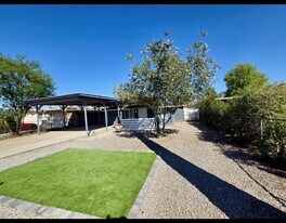 2335 N 28th St in Phoenix, AZ - Building Photo