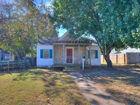 1708 NW 40th St in Oklahoma City, OK - Building Photo