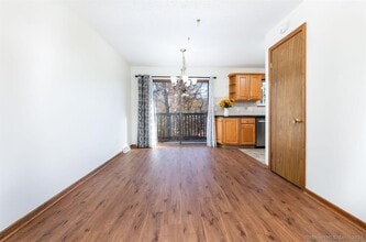 665 Churchill Dr in Newington, CT - Building Photo - Building Photo