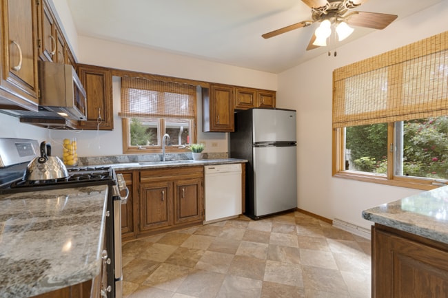 2861 Southwick Dr in Lancaster, PA - Building Photo - Building Photo