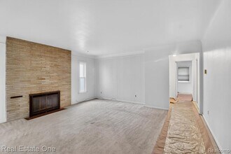 7420 Drexel St in Dearborn Heights, MI - Building Photo - Building Photo