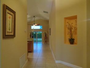 520 Calamondin Way SW in Vero Beach, FL - Building Photo - Building Photo