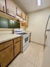 5911 Washington St in Hollywood, FL - Foto de edificio - Building Photo