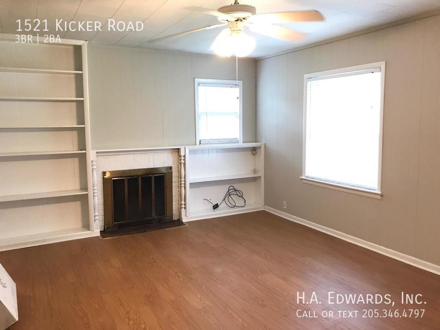 1521 Kicker Rd in Tuscaloosa, AL - Building Photo