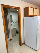 19 Lovewell Pond Rd in Fryeburg, ME - Foto de edificio - Building Photo