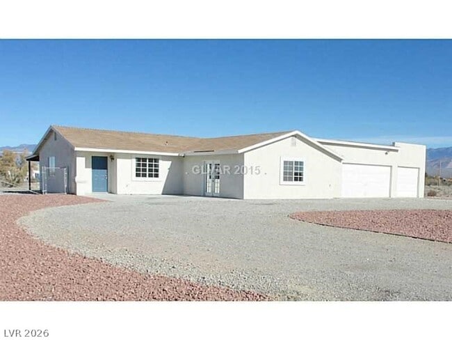 840 Elderberry St in Pahrump, NV - Building Photo - Building Photo