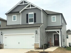 125 Wilbur Lake Dr in Fuquay Varina, NC - Building Photo