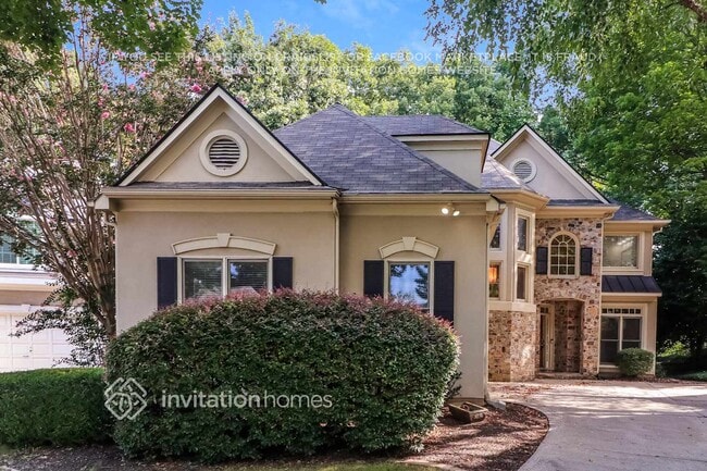 property at 1942 Tristan Dr SE