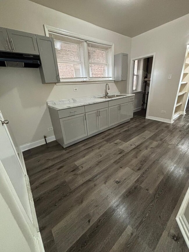 property at 7543 S May St