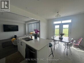 179 VELVET Way in Thorold, ON - Building Photo - Building Photo