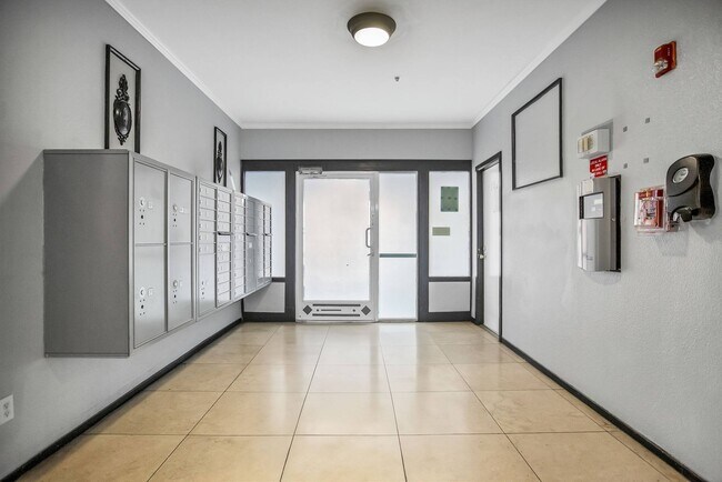 839 Leavenworth in San Francisco, CA - Building Photo - Building Photo