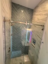 688 King St in Charleston, SC - Foto de edificio - Building Photo