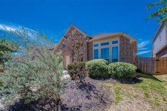 6015 Hewes Point Ln in Missouri City, TX - Building Photo - Building Photo