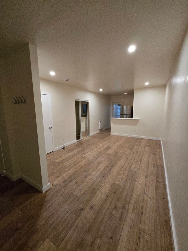 1611 Lincoln Ave, Unit Unit# 2