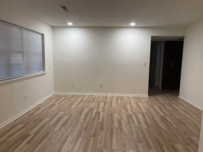 1715 S 124th E Ave in Tulsa, OK - Building Photo - Building Photo