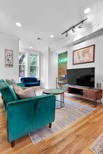 1037 5th St NE in Washington, DC - Building Photo - Building Photo