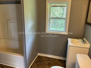 522 W Slaton Ave in Griffin, GA - Building Photo - Building Photo