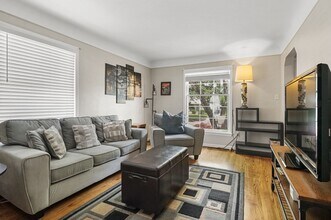 1821 Ardmore Ave in Royal Oak, MI - Building Photo - Building Photo