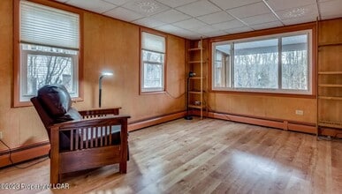 206 Tannery Rd in White Haven, PA - Building Photo - Building Photo