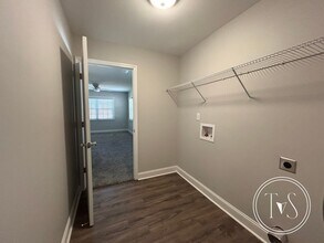 515 Fraser Dr in Hinesville, GA - Building Photo - Building Photo