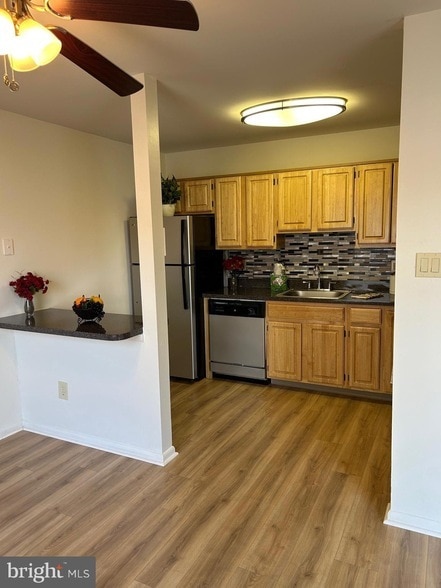 331 Preston Ave, Unit 511 in Voorhees Township, NJ - Building Photo - Building Photo