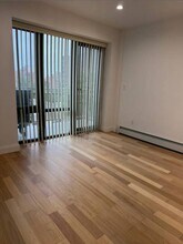 144-56 Roosevelt Ave in Queens, NY - Building Photo - Building Photo