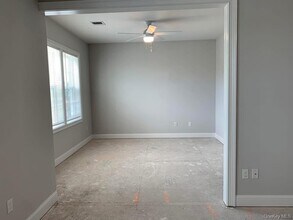 840 Montauk Hwy in Copiague, NY - Building Photo - Building Photo