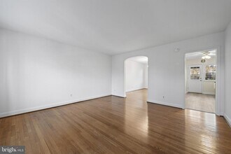 132 Overbrook Rd in Baltimore, MD - Building Photo - Building Photo