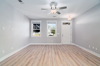 3966 Neomi St in North Charleston, SC - Building Photo - Building Photo