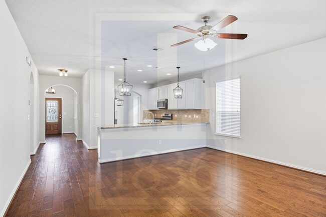 317 Vista Portola Loop in Liberty Hill, TX - Building Photo - Building Photo