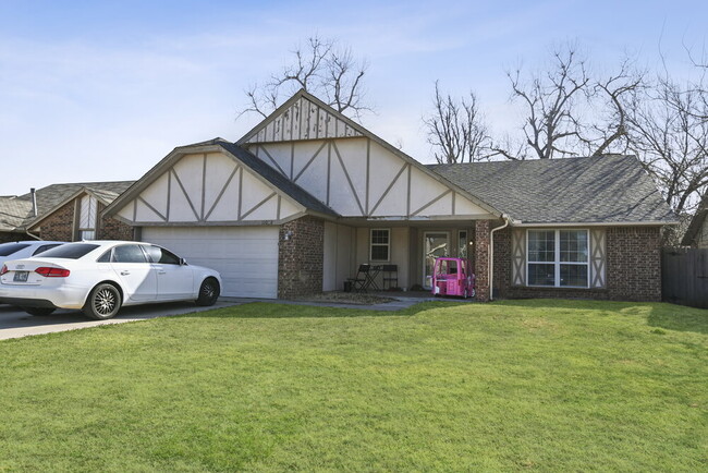 property at 11032 N Eagle Ln