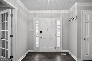 7609 Croydon Pl in Manassas, VA - Building Photo