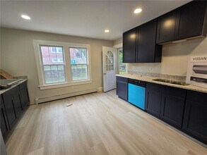 7 Goddard St in Scituate, RI - Building Photo - Building Photo