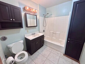 726 W Military Ave in Fremont, NE - Building Photo - Building Photo