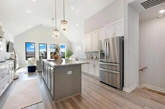 2214 Rook Dr in Dallas, TX - Building Photo - Building Photo