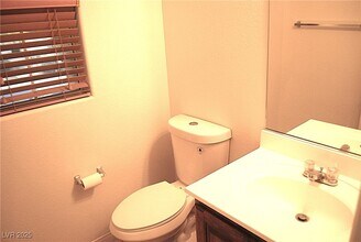 9037 W Victor Creek Ave in Las Vegas, NV - Building Photo - Building Photo
