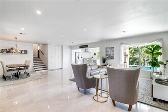 2948 NE 35th Ct in Lighthouse Point, FL - Building Photo - Building Photo