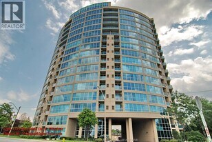 1225 Riverside Dr W in Windsor, ON - Building Photo