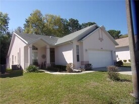 3521 S Belgrave Dr in Inverness, FL - Building Photo