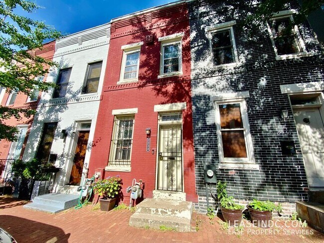 2238 12th Pl NW in Washington, DC - Building Photo - Building Photo