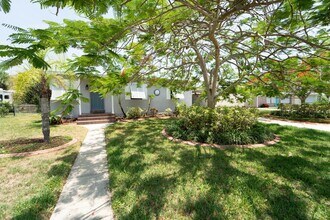 306 Fernandina St in Fort Pierce, FL - Building Photo - Building Photo