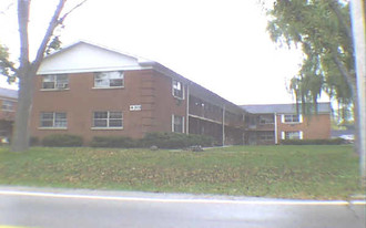 430 W Palatine Rd Apartments